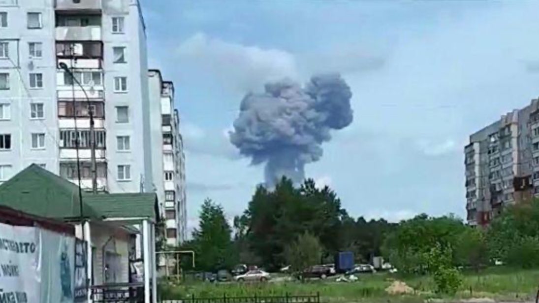 İran dünyanın ən böyük zavodlarından birini vurub