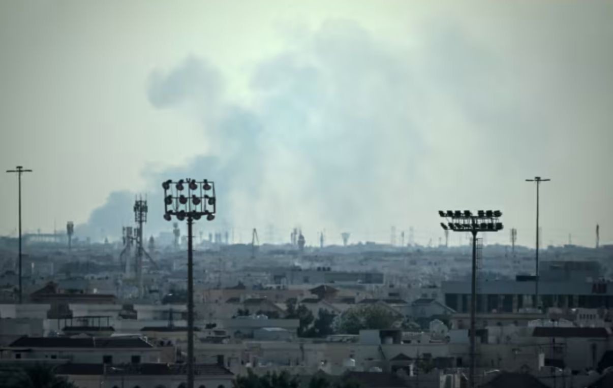 Yaxın Şərqdə gərginlik: İran təyyarələri hədəfə çatmadan vurulub