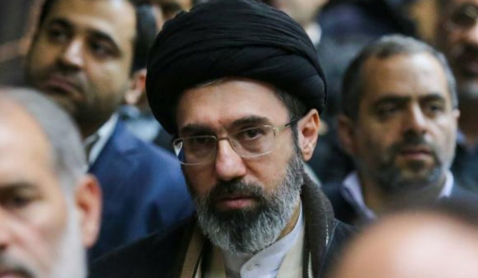 İranın lideri Müctəba Hamaneydən açıqlama: “Hörmüz boğazının bağlanması davam etməlidir”