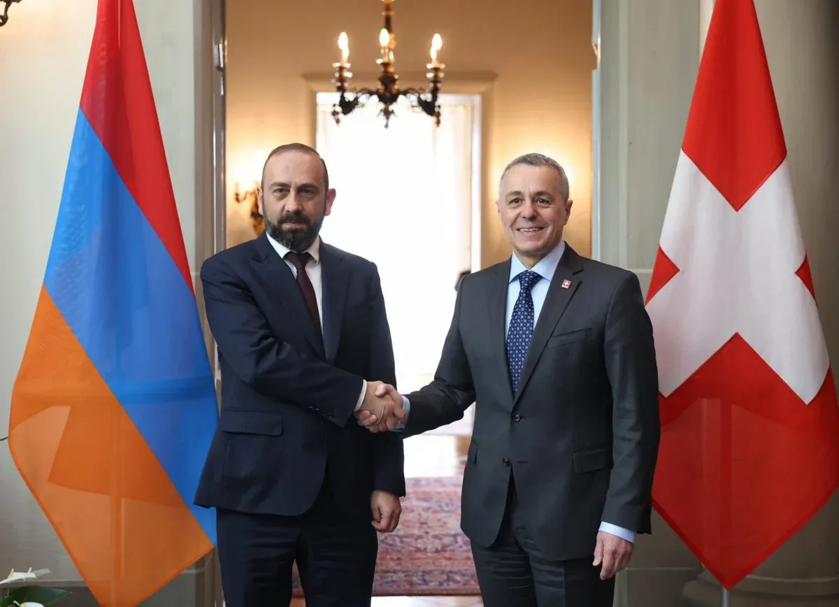Mirzoyan isveçrəli həmkarı ilə Yaxın Şərqi müzakirə ediblər