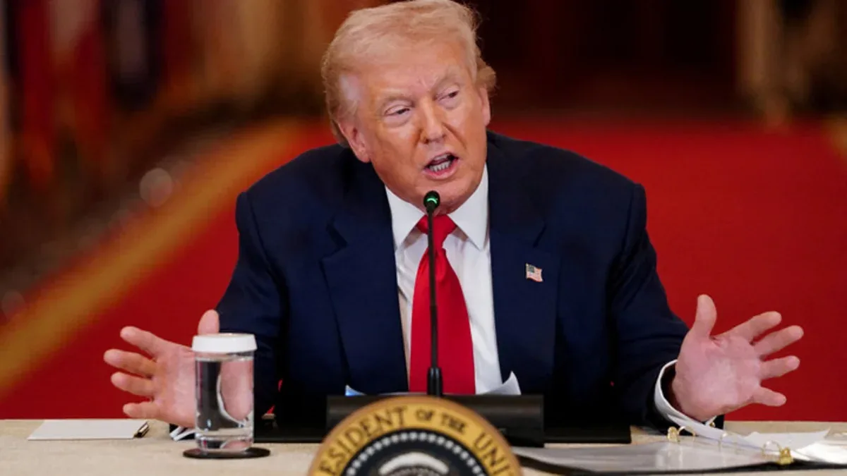 Tramp ABŞ-nin İranla sazişin şərtlərindən məmnun olmadığını bildirib