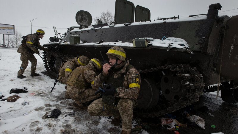 Ukrayna ordusu Zaporojyedə Rusiya qoşunlarını dayandırıb