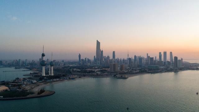 Son 24 saat ərzində ölkəyə bir ballistik raket və 24 pilotsuz uçuş aparatı (PUA) atılıb- Küveyt