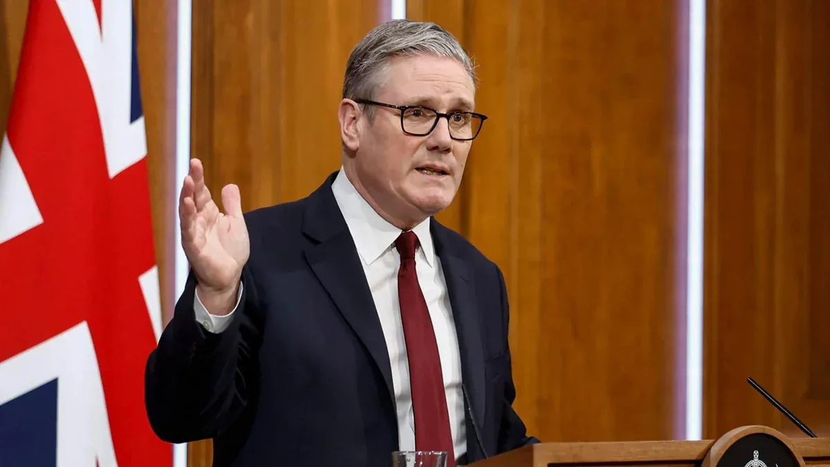 Starmer İran ətrafında baş verənlər fonunda təcili iqtisadi iclas çağırıb