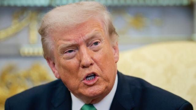 Gedin öz neftinizi alın- Trampdan Hörmüz Boğazı mesajı