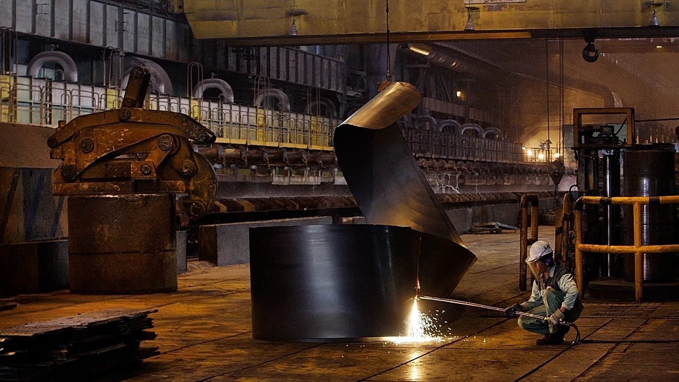 İsrail:İranın polad gücünün 70%-i məhv edilib