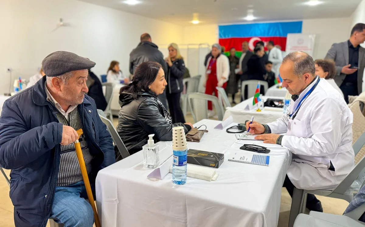 Kəlbəcərdə vətəndaşlar səyyar tibbi müayinələrə cəlb olunub