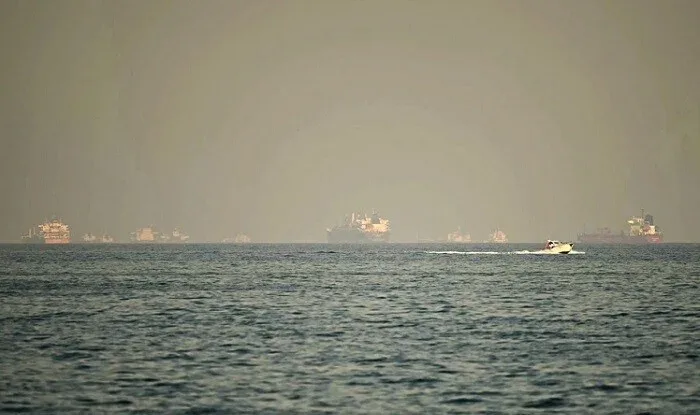 İran Hörmüz boğazına yerləşdirdiyi minaları tapa bilmir - KİV