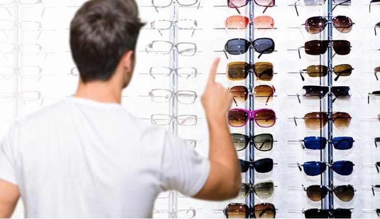 Ucuz və oyuncaq eynəklərdəki gizli təhlükə: Keyfiyyətsiz günəş eynəkləri torlu qişanı zədələyir