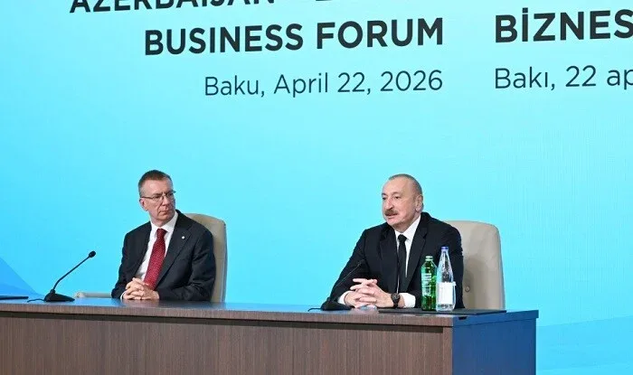 Prezidentlər Azərbaycan-Latviya biznes-forumunda...