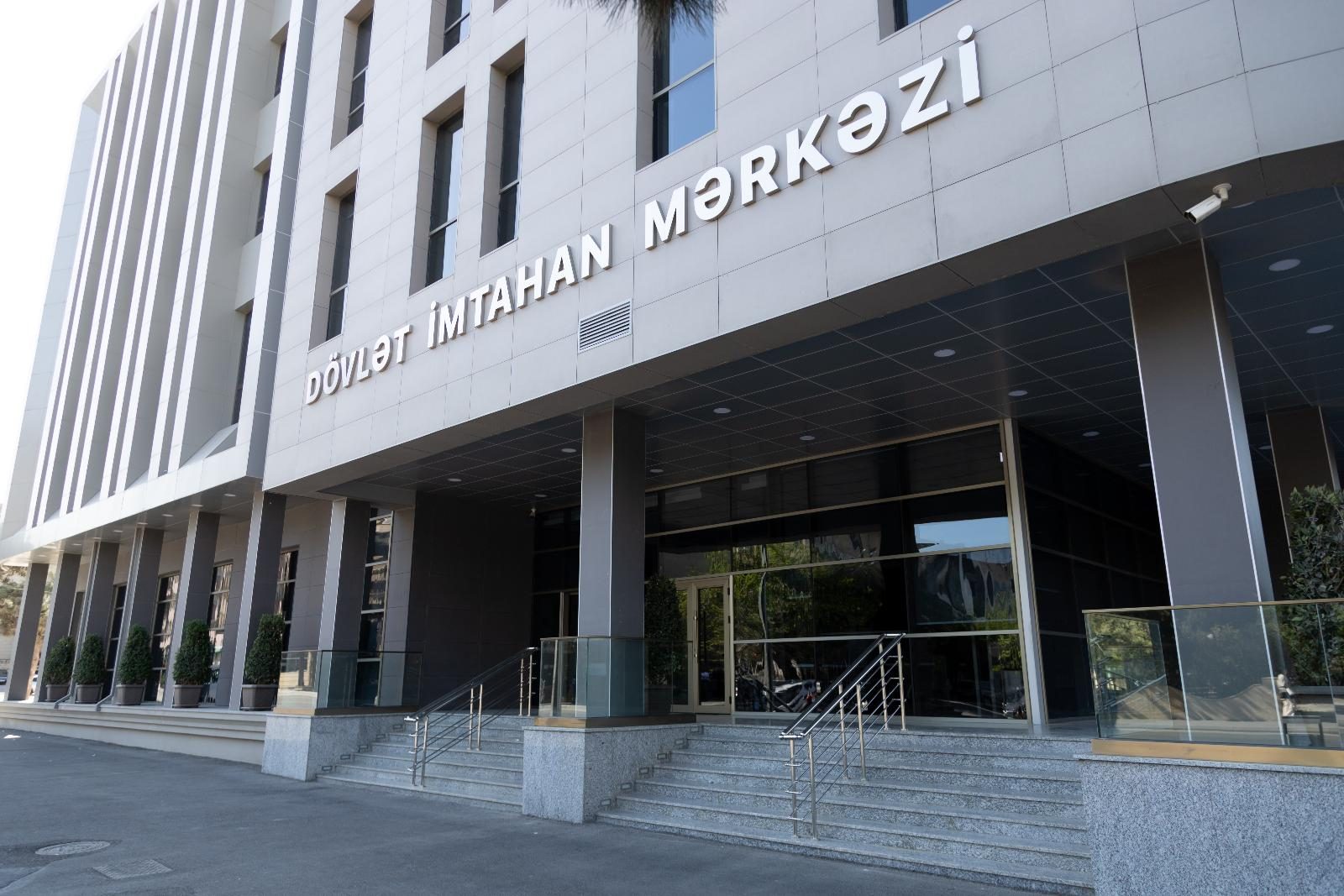 11 illik buraxılış imtahanında 9 nəfər maksimum nəticə göstərib