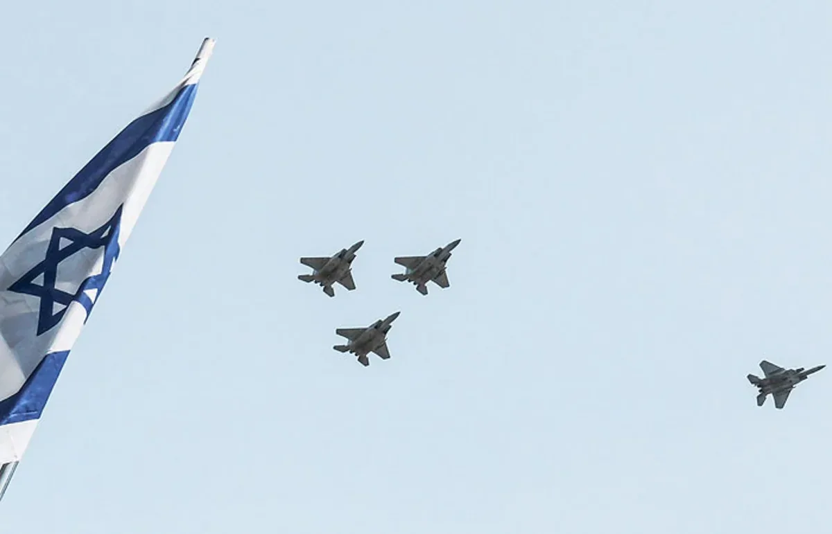 İsrailin Müdafiə Ordusu Livanın cənubuna zərbələr endirib