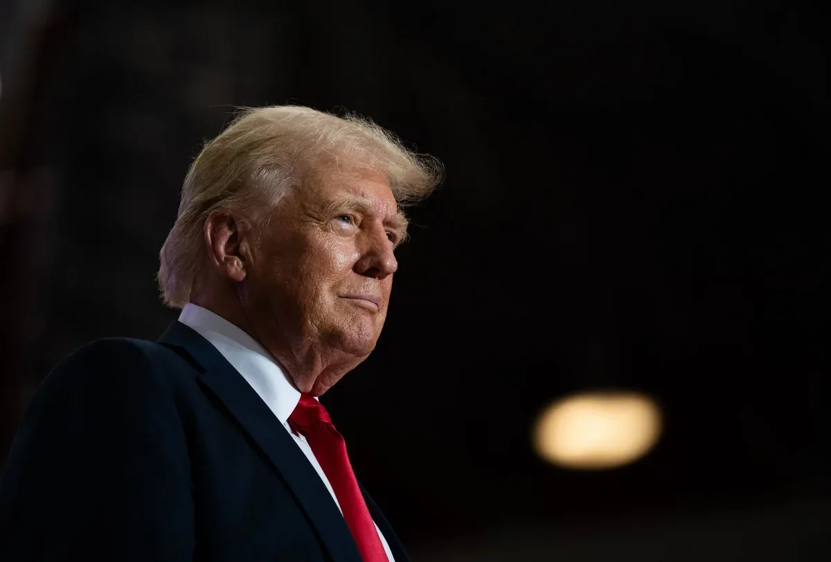 Time: Demokratlar Trampı İrana görə məhkəməyə verə bilərlər