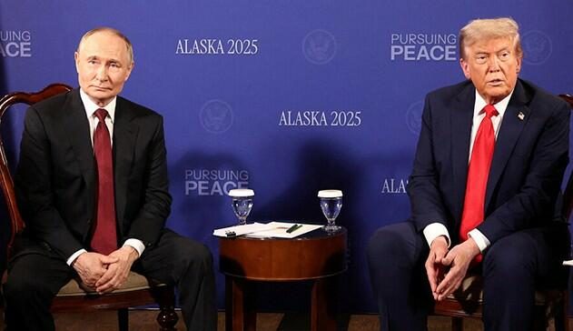 Tramp Putinlə danışıb