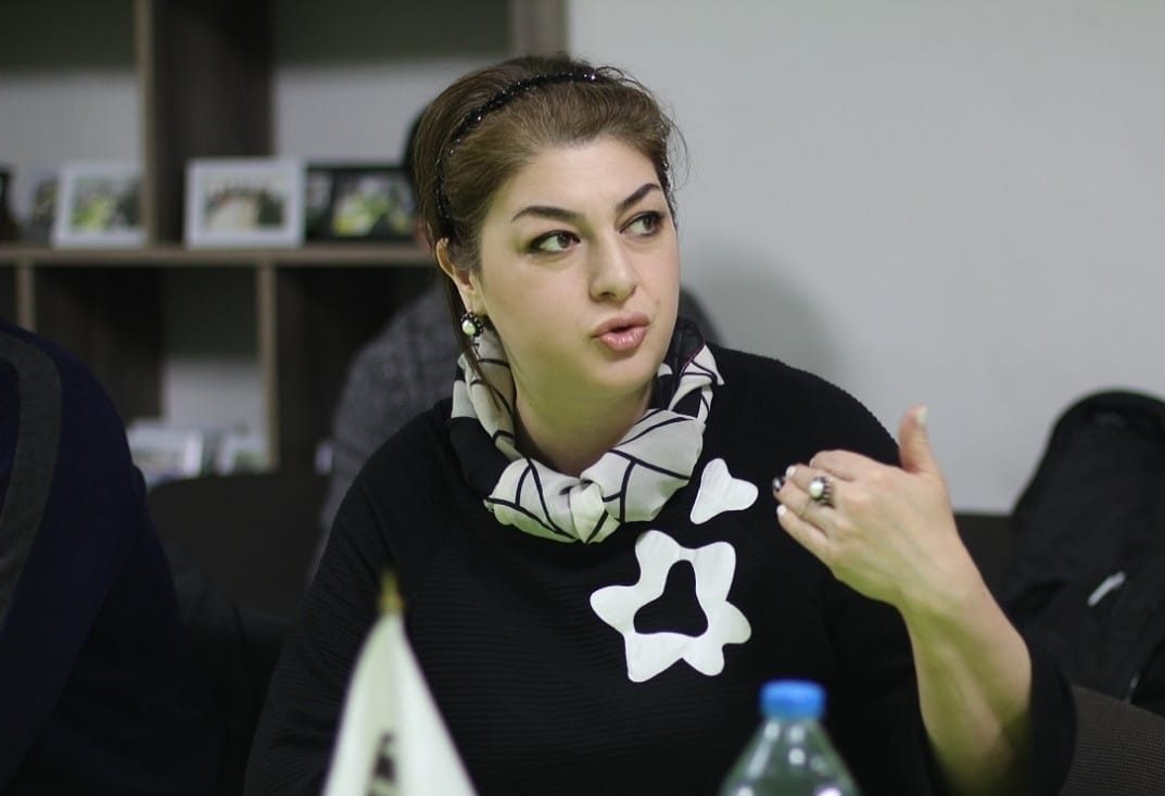 ​"Peşəkar jurnalist olmaq istəyənlərin nəzərinə: Universitet nə verir, tələbə özü nəyi öyrənməlidir?"