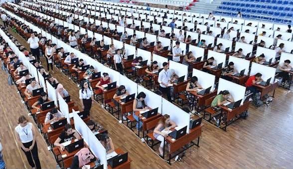 MİQ imtahanları başlayır: Ekspert mövcud çatışmazlıqları açıqlayıb 