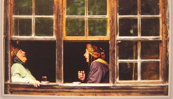 Köhnə və yeni qonşuluqlar