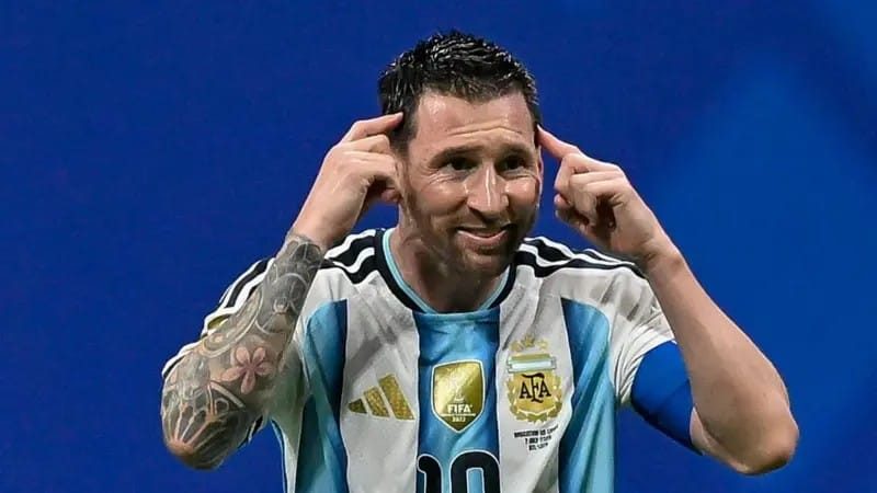 Messi Maradona və Peledən daha üstündürmü?