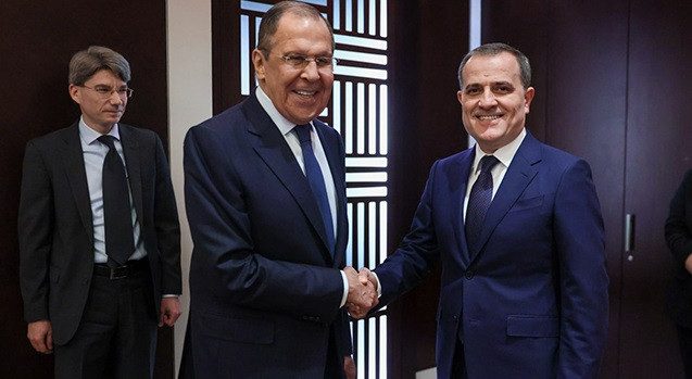 Ceyhun Bayramov və Lavrov Cənubi Qafqazdakı vəziyyəti müzakirə edib