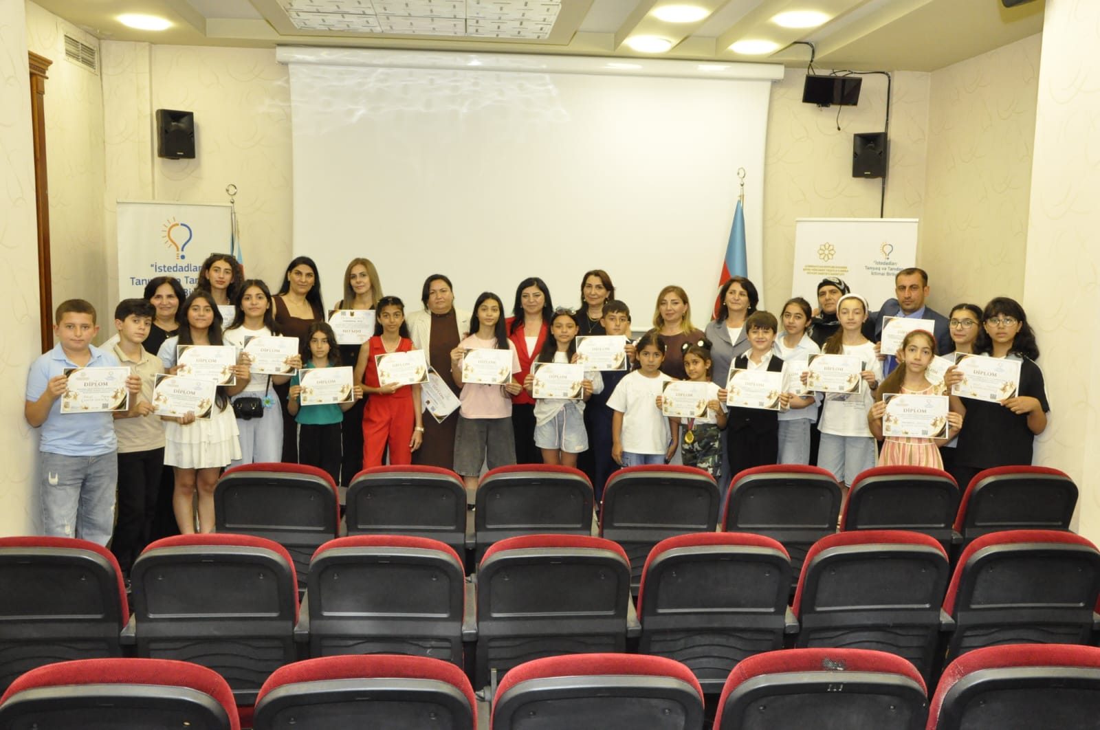 “İstedadlar Akademiyası” layihəsinin yekun hesabat konserti keçirilib