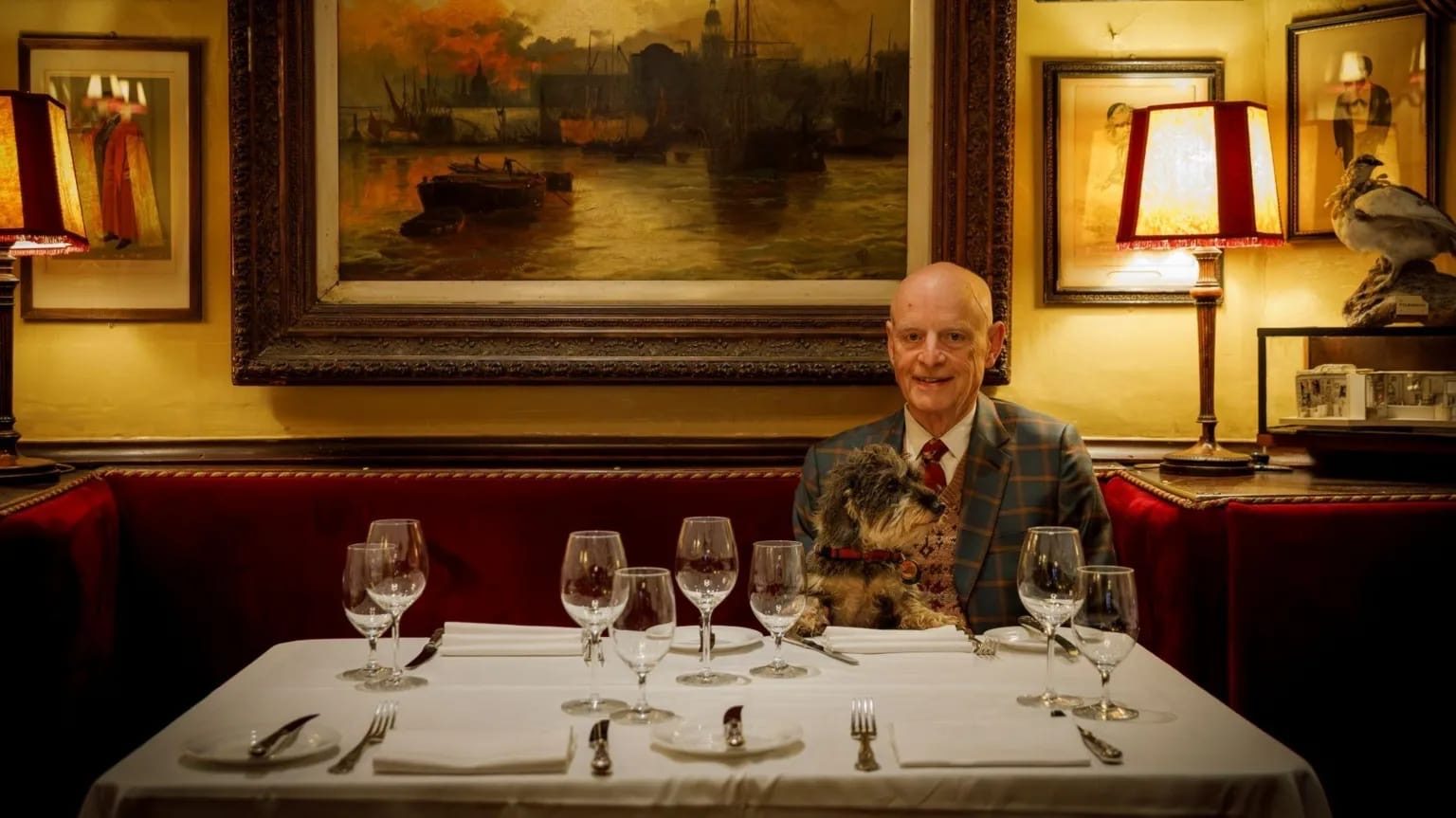 Londonun ən qədim restoranının binası Milli Fondun ixtiyarına verilib